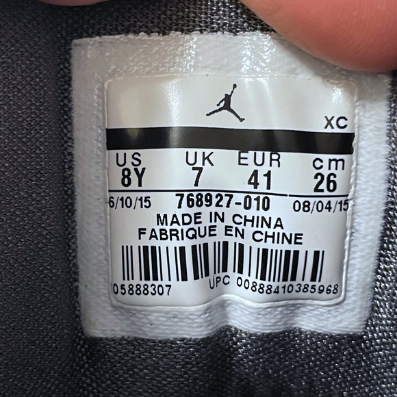 NIKE AIR JORDAN Jasmine GG Black Metallic Silver Dark Grey Kids Shoe Size 8Y - Picture 15 of 16